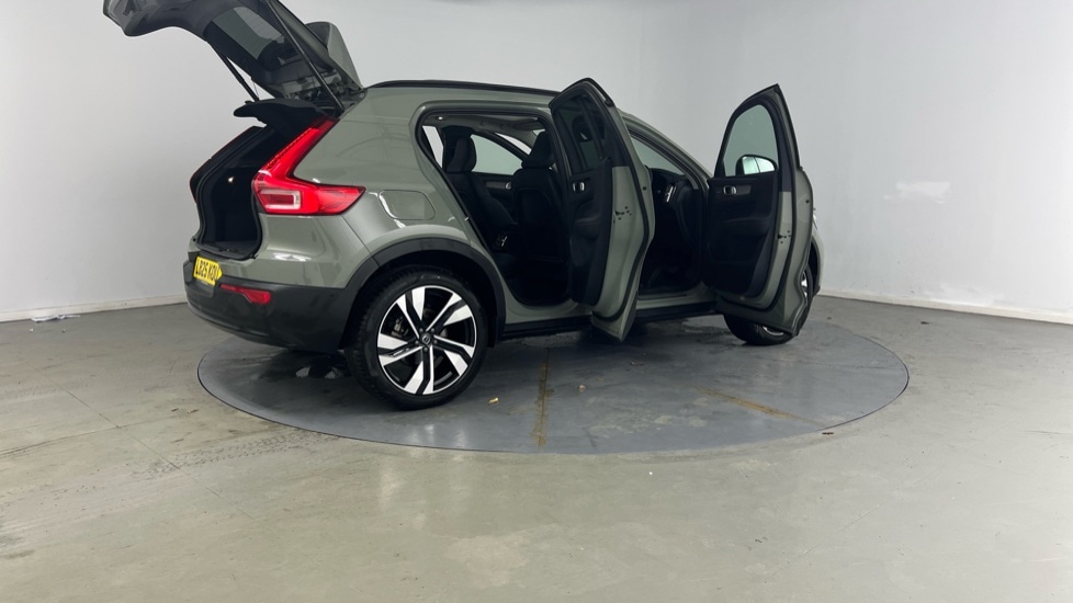 Used Volvo XC40 2025 for sale - 77413788: Photo 28