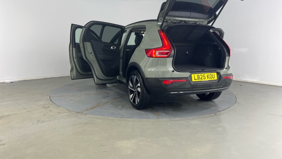 Used Volvo XC40 2025 for sale - 77413788: Photo 34