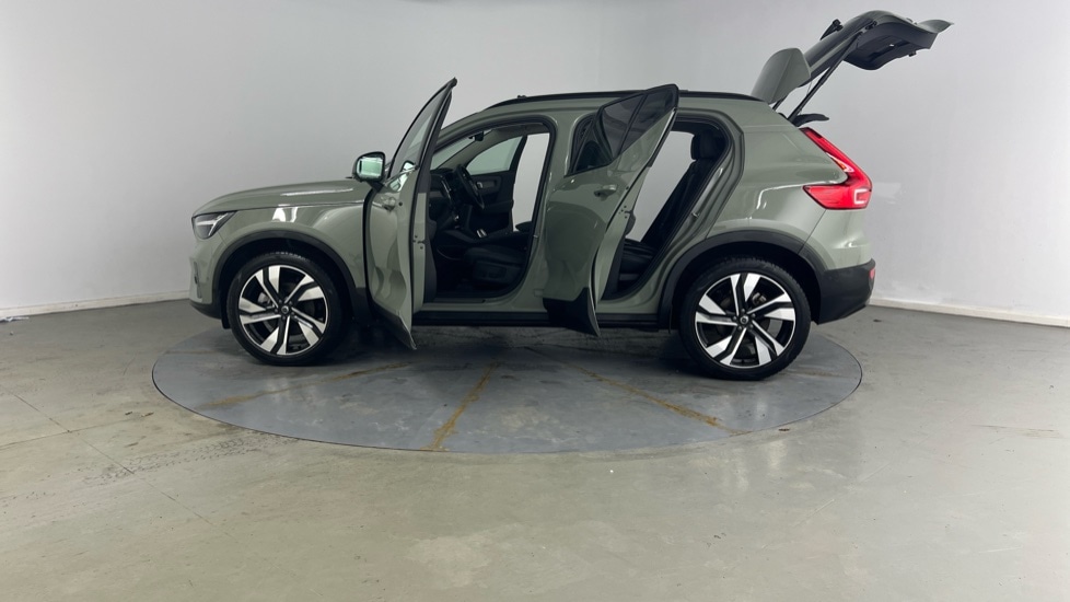 Used Volvo XC40 2025 for sale - 77413788: Photo 38