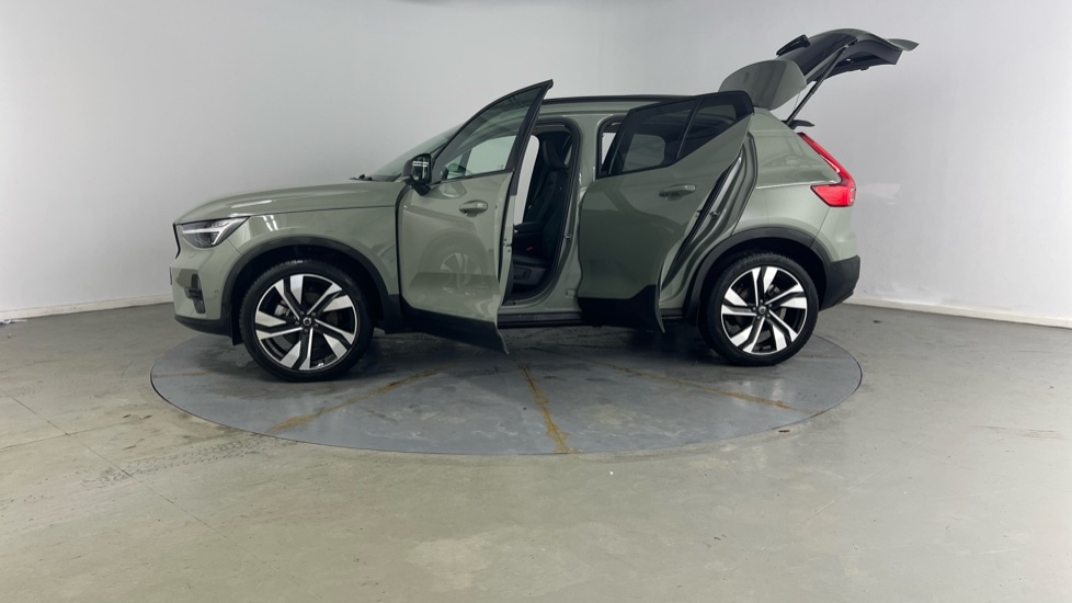 Used Volvo XC40 2025 for sale - 77413788: Photo 39