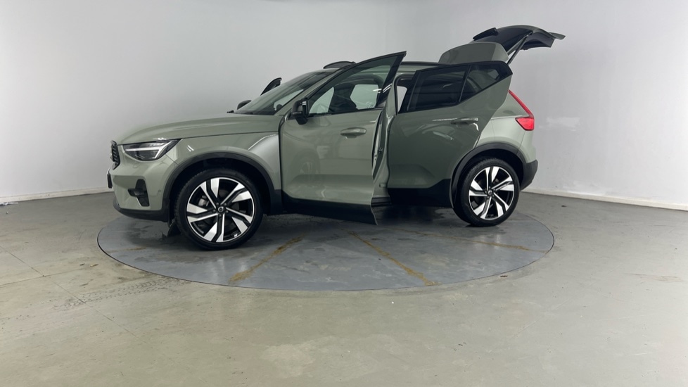 Used Volvo XC40 2025 for sale - 77413788: Photo 40