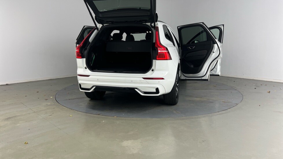 Used Volvo XC60 2021 for sale - 77678788: Photo 31