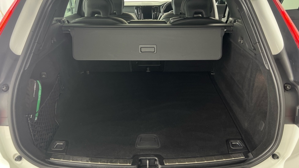 Used Volvo XC60 2021 for sale - 77239462: Photo 13