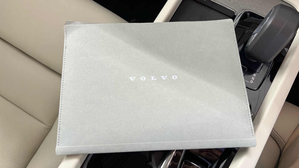 Used Volvo V60 2025 for sale - 77205574: Photo 14