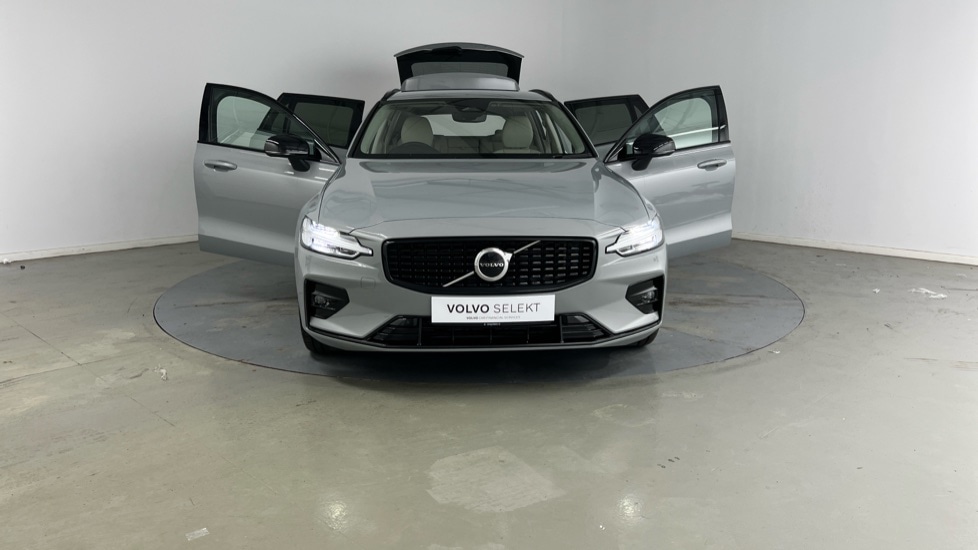 Used Volvo V60 2025 for sale - 77205574: Photo 19