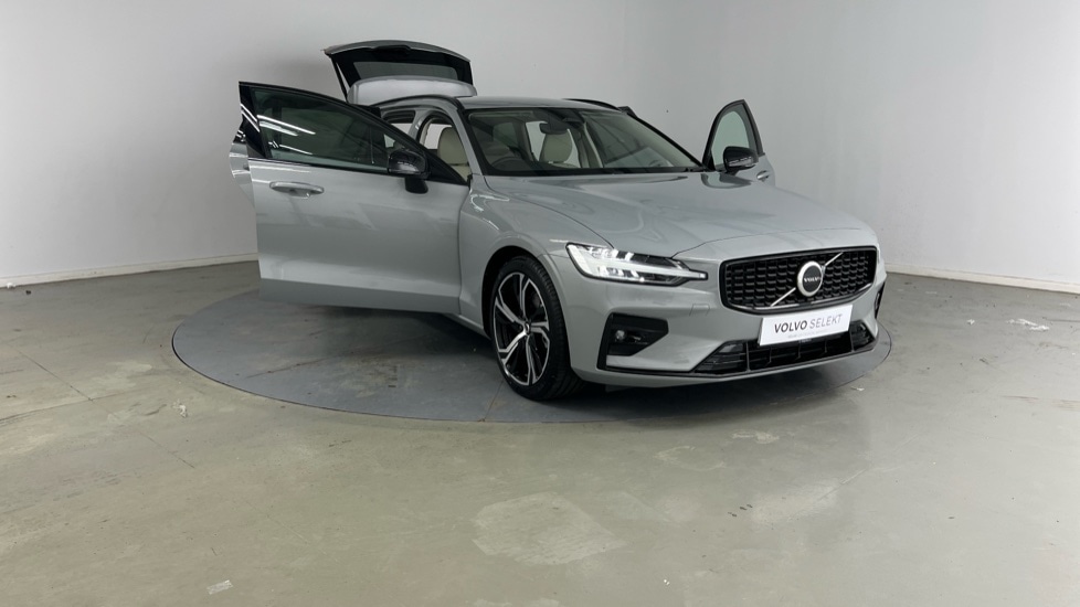 Used Volvo V60 2025 for sale - 77205574: Photo 21