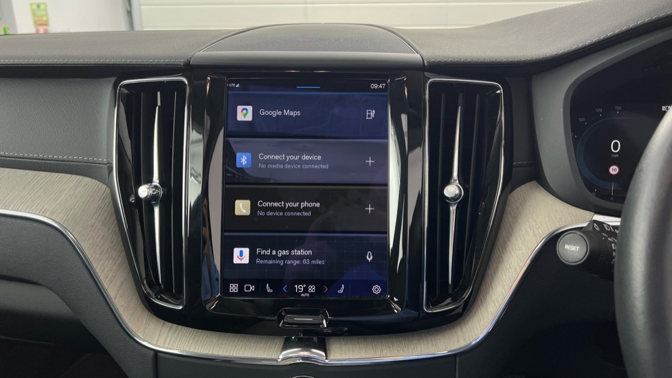 Used Volvo XC60 2021 for sale - 77035829: Photo 12