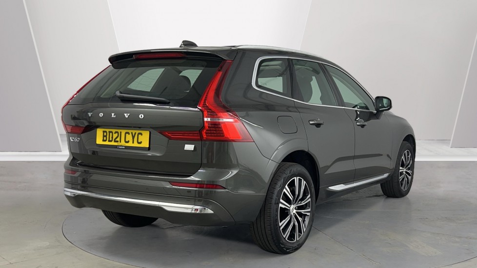 Used Volvo XC60 2021 for sale - 77035829: Photo 2