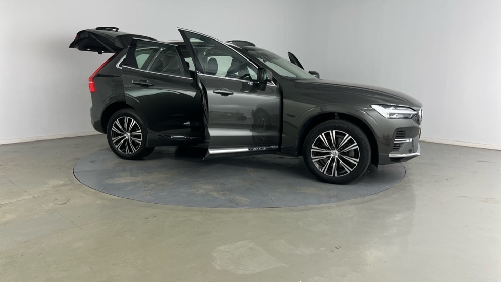 Used Volvo XC60 2021 for sale - 77035829: Photo 24