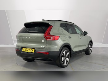 Used Volvo XC40 2023 for sale - 77917865: Photo