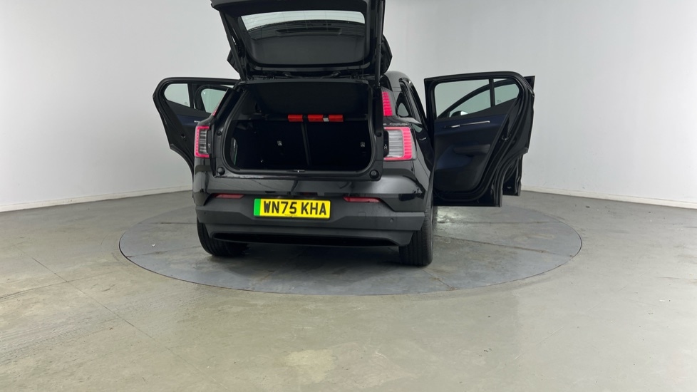 Used Volvo EX30 2025 for sale - 75952353: Photo 30
