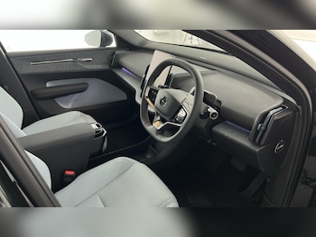 Used Volvo EX30 2025 for sale - 75952353: Photo