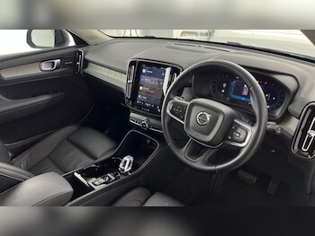 Used Volvo XC40 2025 for sale - 77690858: Photo