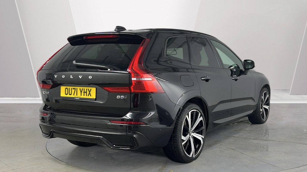 Used Volvo XC60 2022 for sale - 77339354: Photo 2