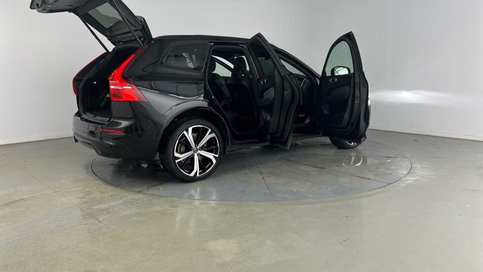 Used Volvo XC60 2022 for sale - 77339354: Photo 29