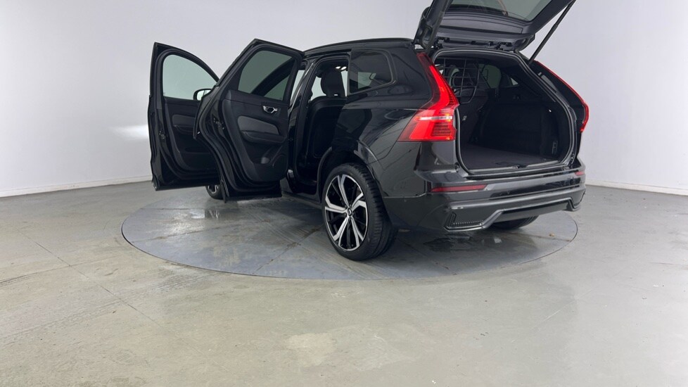 Used Volvo XC60 2022 for sale - 77339354: Photo 35