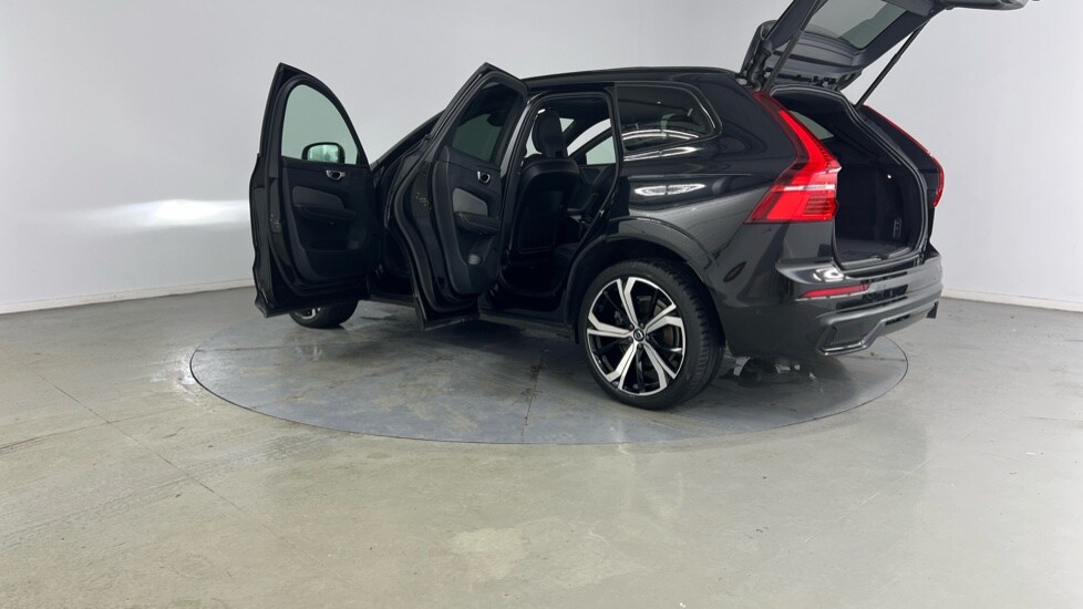 Used Volvo XC60 2022 for sale - 77339354: Photo 36