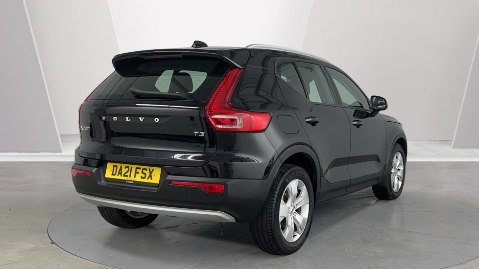 Used Volvo XC40 2021 for sale - 76959950: Photo 2
