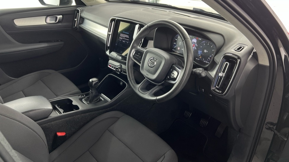 Used Volvo XC40 2021 for sale - 76959950: Photo 4