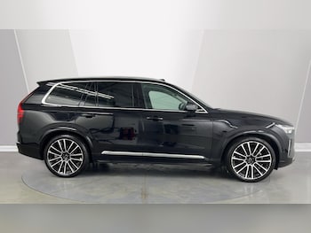 Used Volvo XC90 2025 for sale - 78804356: Photo