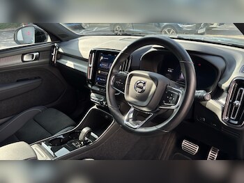 Used Volvo XC40 2022 for sale - 75443303: Photo