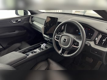 Used Volvo XC60 2025 for sale - 78014597: Photo