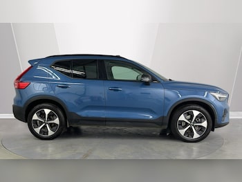 Used Volvo XC40 2023 for sale - 78963552: Photo