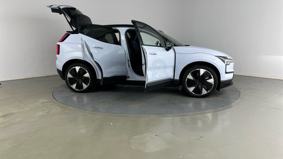 Used Volvo EX30 2025 for sale - 75952392: Photo 25