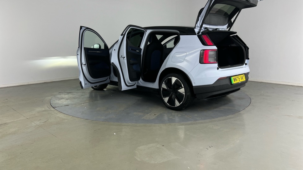Used Volvo EX30 2025 for sale - 75952392: Photo 36