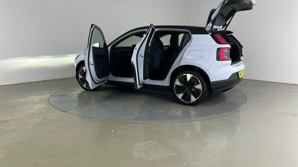 Used Volvo EX30 2025 for sale - 75952392: Photo 37