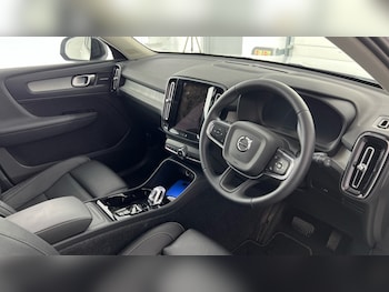 Used Volvo XC40 2025 for sale - 78880310: Photo