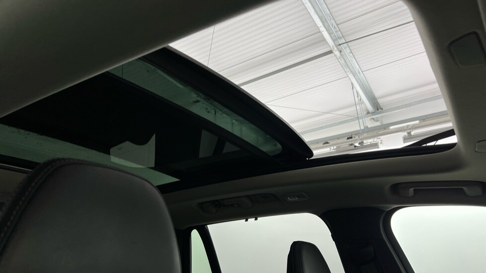 Used Volvo XC90 2023 for sale - 77710938: Photo 15