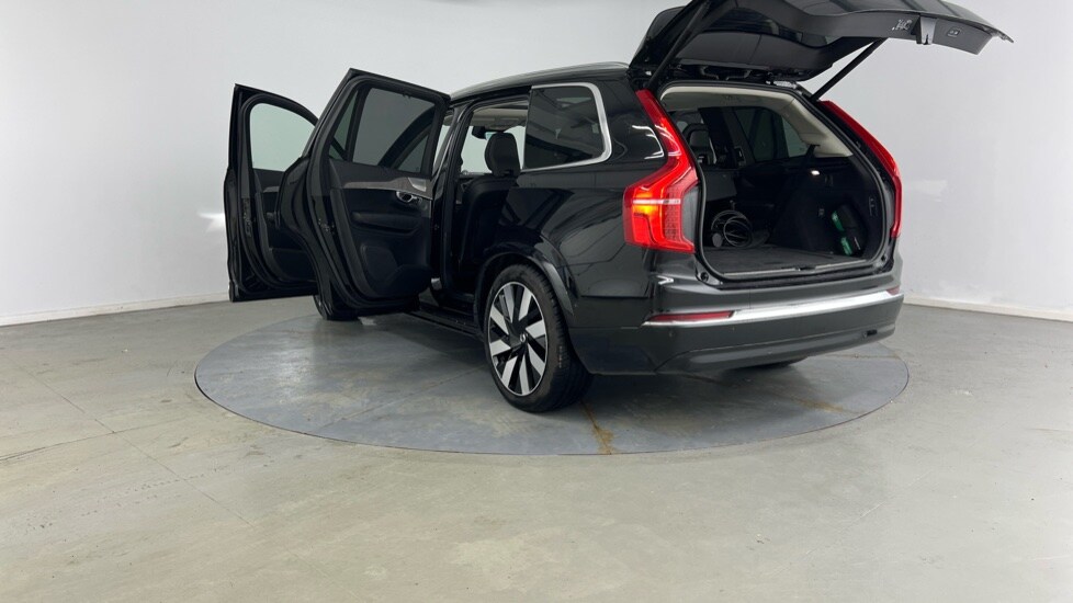 Used Volvo XC90 2023 for sale - 77710938: Photo 35