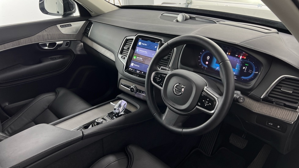 Used Volvo XC90 2023 for sale - 77710938: Photo 4