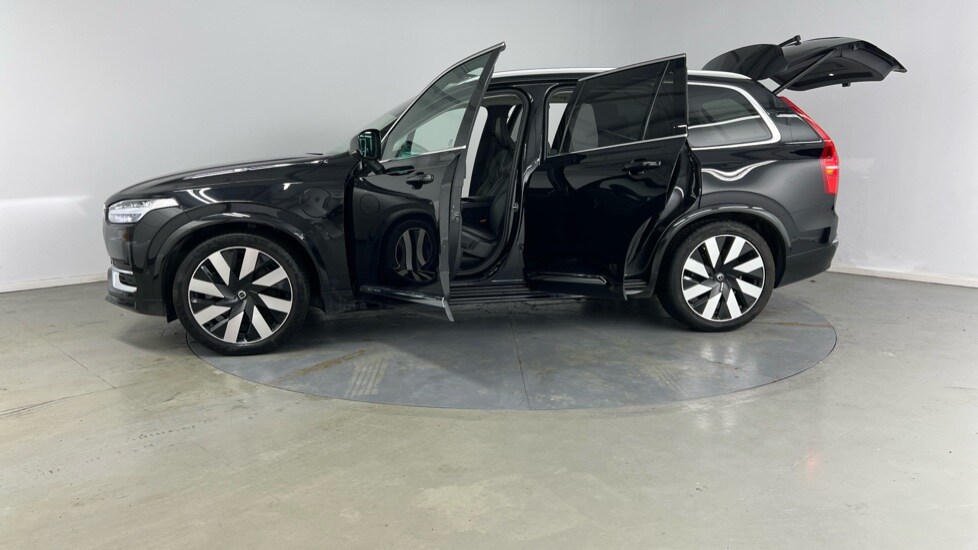 Used Volvo XC90 2023 for sale - 77710938: Photo 40