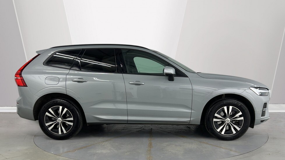 Used Volvo XC60 2024 for sale - 78066945: Photo 3