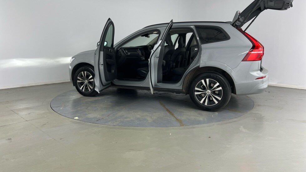 Used Volvo XC60 2024 for sale - 78066945: Photo 36