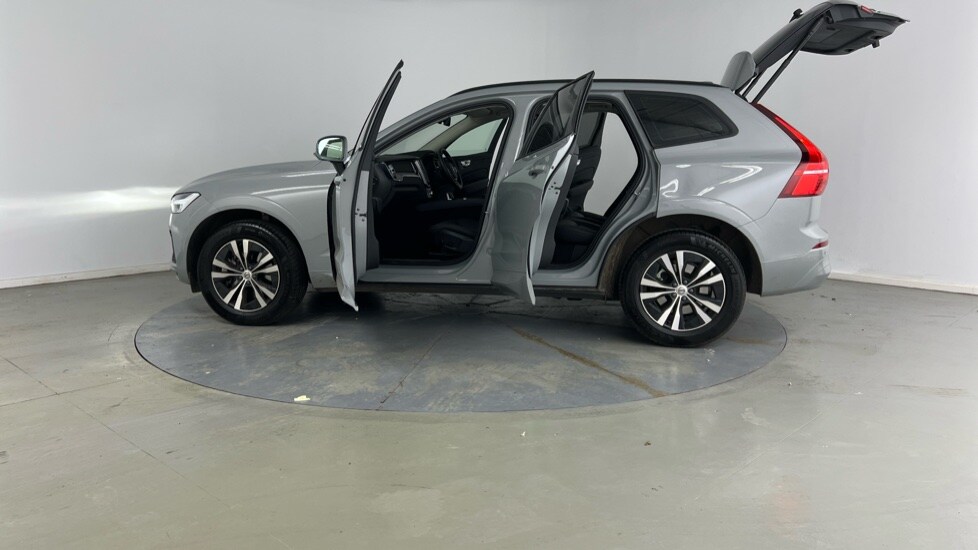 Used Volvo XC60 2024 for sale - 78066945: Photo 37