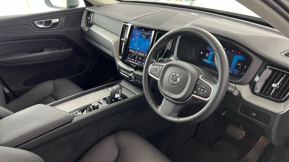 Used Volvo XC60 2024 for sale - 78066945: Photo 4