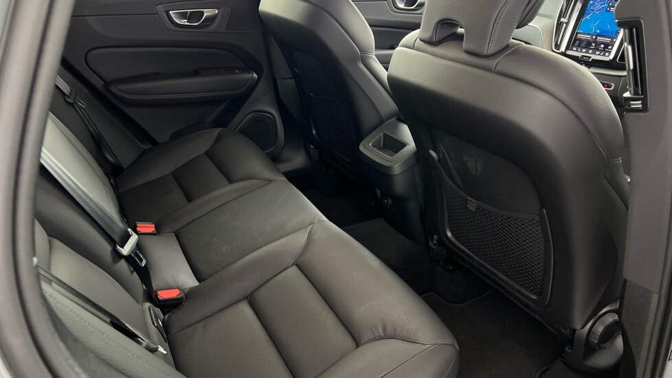 Used Volvo XC60 2024 for sale - 78066945: Photo 6