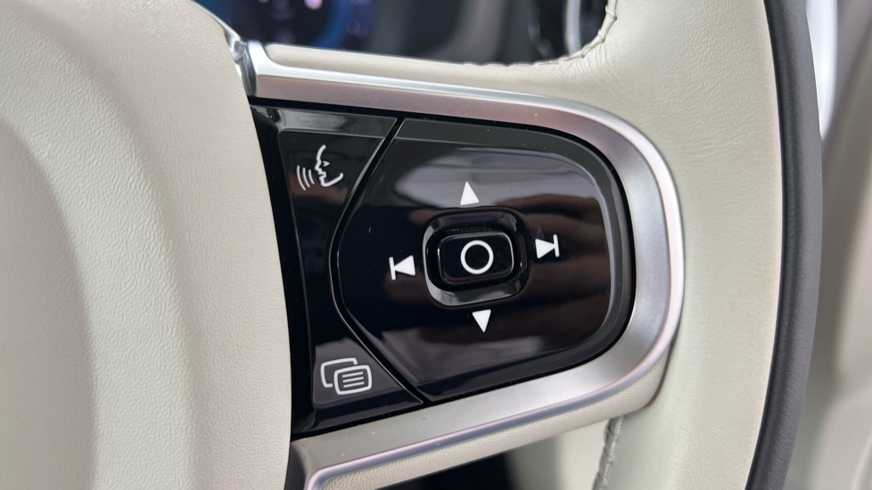 Used Volvo V60 2025 for sale - 77312284: Photo 17