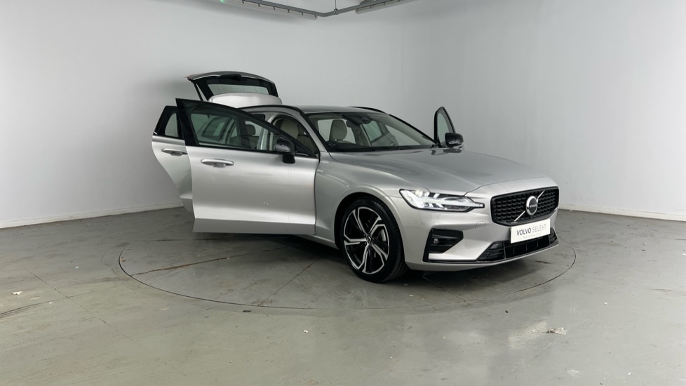 Used Volvo V60 2025 for sale - 77312284: Photo 25