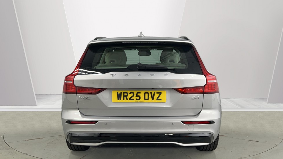 Used Volvo V60 2025 for sale - 77312284: Photo 7