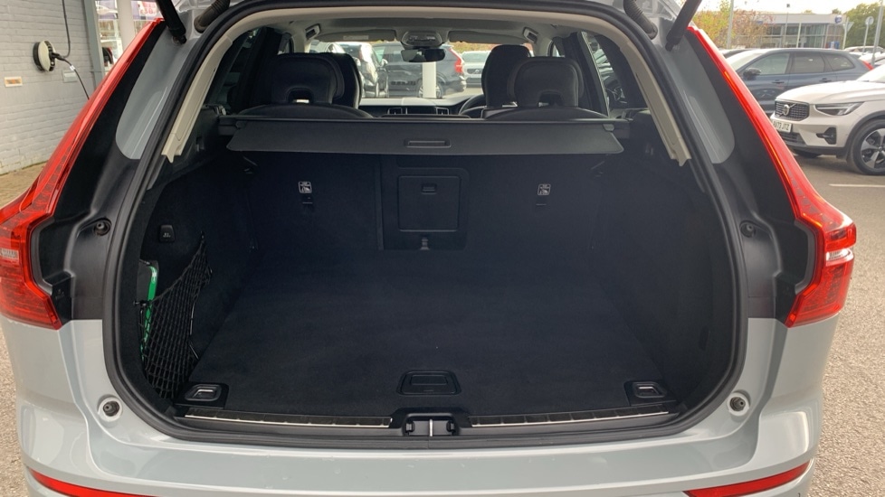 Used Volvo XC60 2024 for sale - 77848028: Photo 17