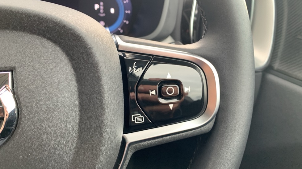 Used Volvo XC60 2024 for sale - 77848028: Photo 19