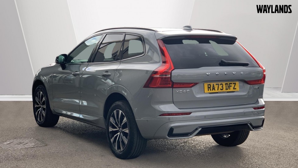 Used Volvo XC60 2024 for sale - 77848028: Photo 2