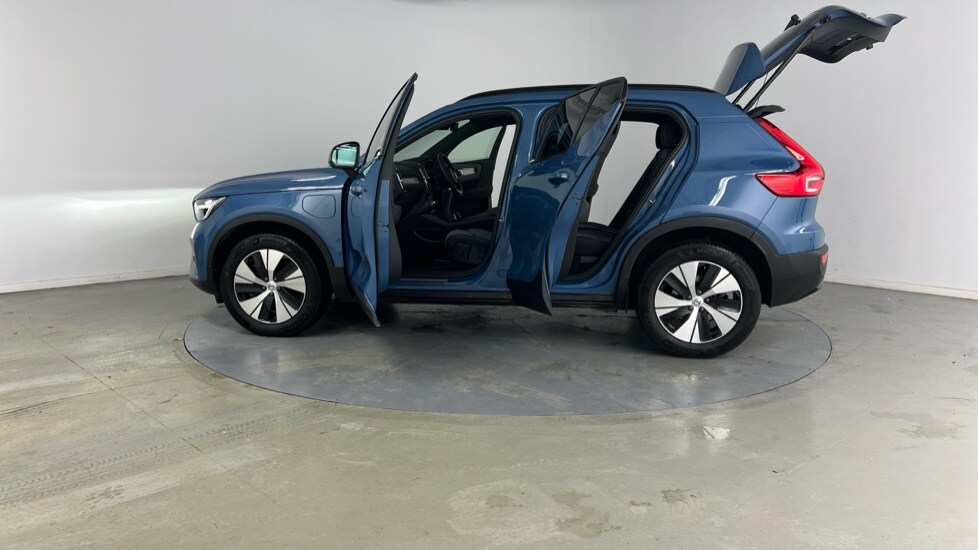 Used Volvo XC40 2022 for sale - 76172456: Photo 38