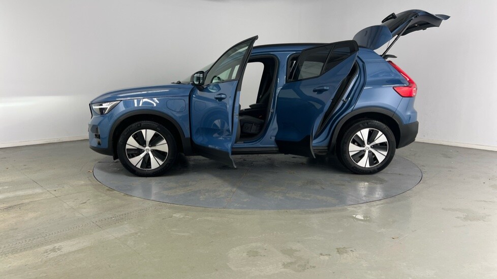 Used Volvo XC40 2022 for sale - 76172456: Photo 39