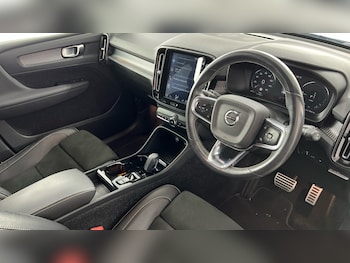 Used Volvo XC40 2021 for sale - 78575758: Photo