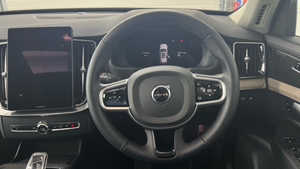 Used Volvo XC90 2025 for sale - 77563378: Photo 10